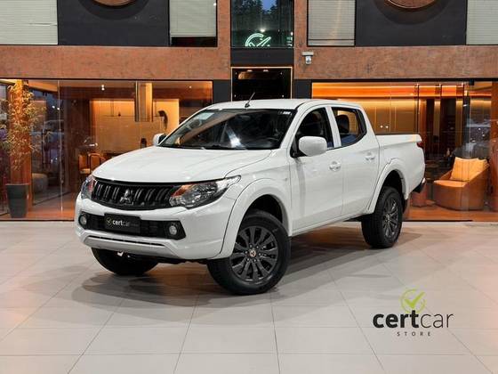 MITSUBISHI L200 TRITON 2.4 16V TURBO DIESEL SPORT GLS CD 4P 4X4 AUTOMÁTICO MITSUBISHI L200 TRITON 2.4 16V TURBO DIESEL SPORT GLS CD 4P 4X4 AUTOMÁTICO